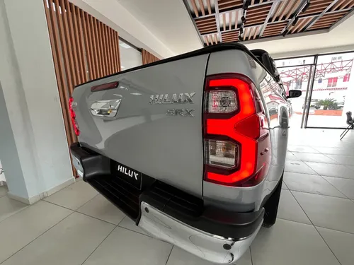 Toyota Hilux 2.8 Srx Diésel 4X4 Aut