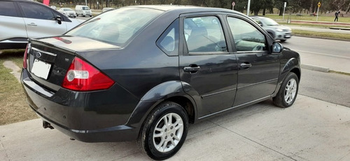 Ford Fiesta Sedan Extra Full 2008