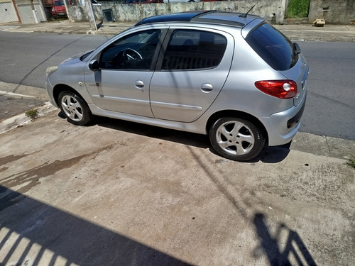 Peugeot 207 1.4 Quiksilver Flex 5p
