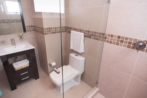 Departamento En Venta, 2 Recámaras, Nivel 7 4, Av. Bonampak, Cancún