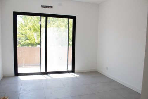 Imagen 9 de 17 de Venta Oportunidad! Permuta/ Financia - Casa A Estrenar En Sausalito - Bayugar Negocios Inmobiliarios