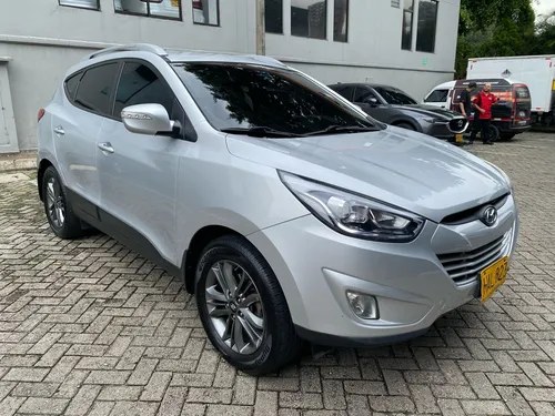 Hyundai TUCSON IX-35 2.4l