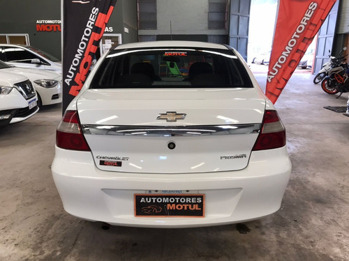 Imagen 3 de 7 de Chevrolet Prisma Ls 1.4 2011