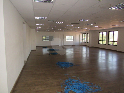 Imagem 11 de 30 de Sala Comercial Em Pinheiros Com 300 M², 9 Vagas No Estacionamento - Reo577820