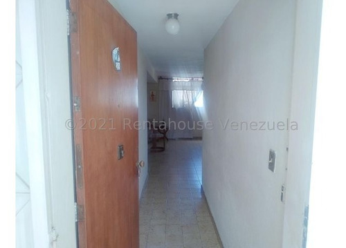 Imagen 2 de 15 de Apto En Venta 22-7882 María Santaella 0414-3188350 0412-3625141