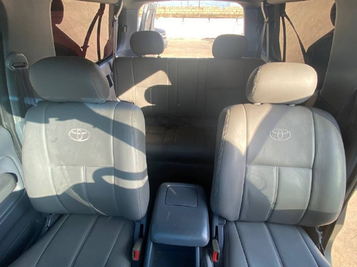Imagen 4 de 7 de Toyota Meru