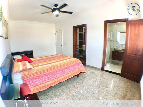 Impactante Penthouse En Venta Próximo Av Anacaona Id 2240