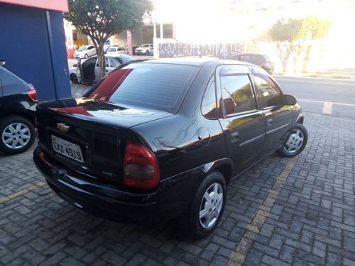 Imagem 7 de 12 de Chevrolet Classic 1.0 2010