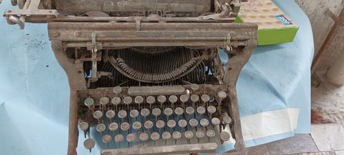 Maquina De Escribir Untherwood (Usado)