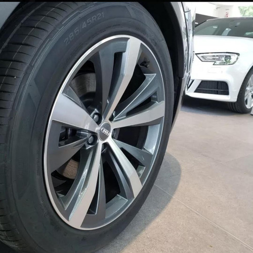 Audi Q8 55tfsi Quattro