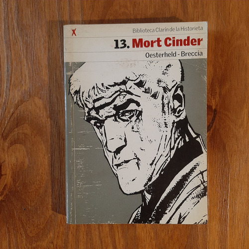 Mort Cinder Oesterheld Breccia - Biblio Clarín De Historieta (Usado)