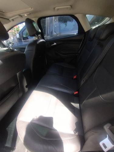 Ford Focus III 2.0 Sedan Titanium At6