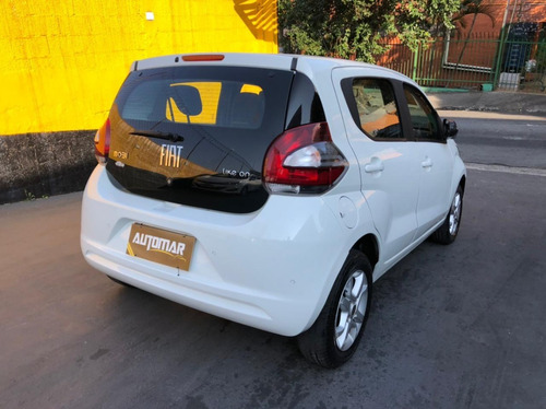 Imagem 4 de 12 de Fiat Mobi 1.0 Like On 2017 Completo