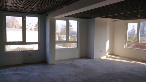 Imagen 2 de 10 de Vendo Oficina De 81 M2 En Ed. Galia, Temuco