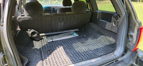 Jeep Grand Cherokee Laredo L6 4x2 At
