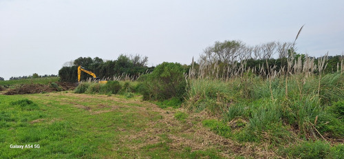 Limpiezas De Campos , Alquiler Retroexcavadora, Combinada