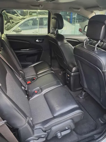 Dodge Journey 2.4 Sxt Sport 7 Pasajeros At