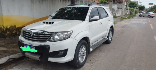 Toyota Hilux SW4 Sw4 3.0 4D 7 Lugares