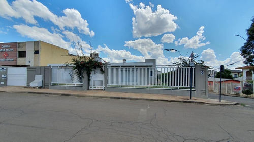 Imagem 4 de 15 de Casa Para Venda Em Guarapuava, Centro, 3 Dormitórios, 1 Suíte, 6 Vagas - Cs-0094_2-1118636