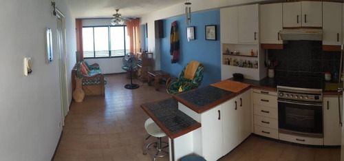 Imagen 10 de 14 de Apartamento En Alquiler Catia La Mar