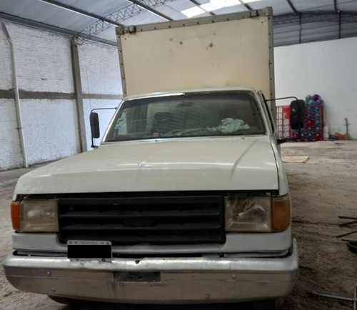 Imagen 3 de 4 de Ford 400 Modelo 89 Con Perkins 6 Y Caja Térmica