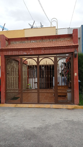 Imagen 1 de 19 de Venta De Casa En Las Huertas De Chalco