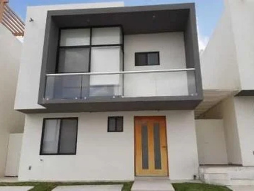 ¡oportunidad Remate Bancario! Preciosa Casa En   Zibatá, Queretaro !!