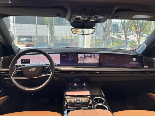 Cadillac Escalade 6.2 SUV Premium Luxury At