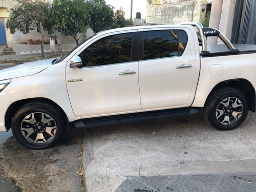 Toyota Hilux Srx 2.8