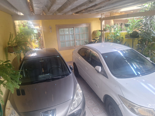 Casa Com 4 Quartos Sendo Uma Suíte. Jd.catanduva Campo Limpo
