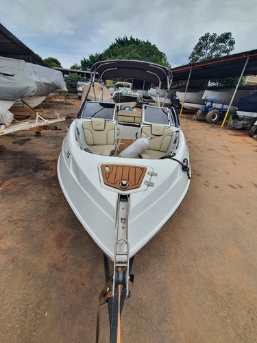 Lancha Focker 210 Fx 2021 Com 100hrs Estado De Zera