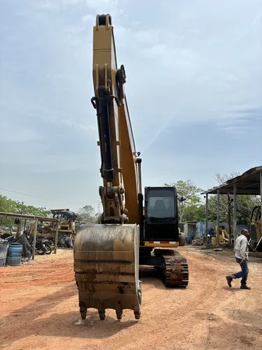 Excavadora Caterpillar 320 Gc