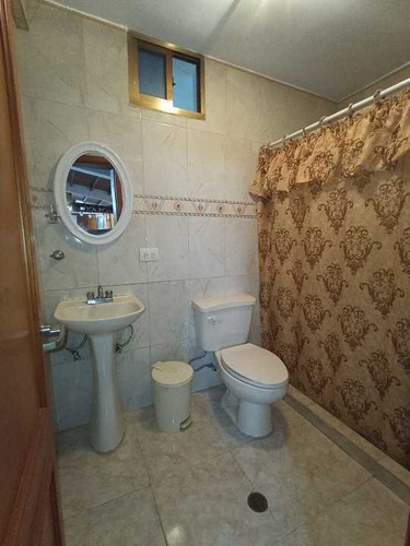 Imagen 9 de 11 de Se Vende Casa En Urb Terranova, Palma Real Tipuro