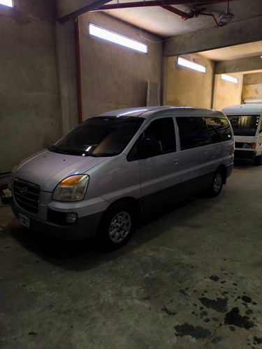 Hyundai H1 2.5 12 Pas Minibus Turbo At