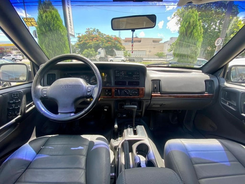 Imagem 6 de 11 de Jeep Grand Cherokee 4.0 Laredo 4x4 6i 12v