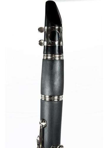 Imagem 8 de 9 de Clarinete Sib 17 Chaves - Jahnke Jcc001