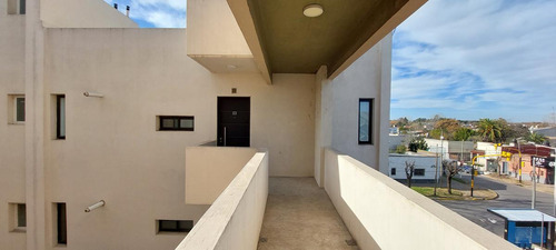 Departamento De 3 Amb Apto Credito Hipotecario A La Venta En Cañuelas - Financiación 50%