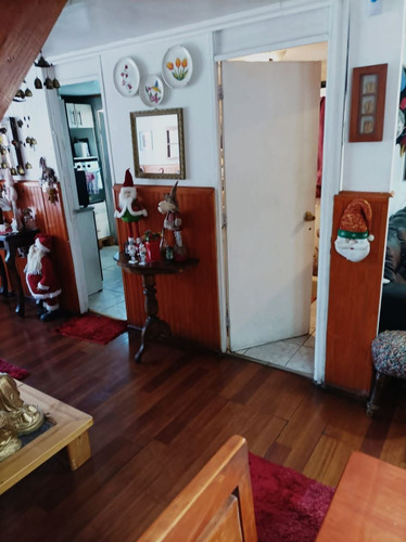 Casa En Venta De 4 Dorm. En Maipú A Pasos De Metro Plaza M