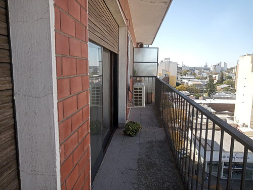 Imagen 6 de 9 de Departamento - La Plata