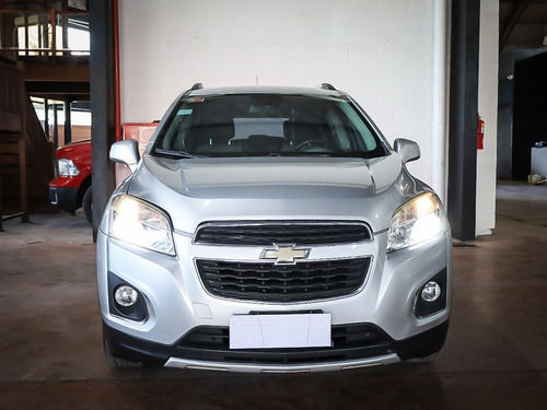 Imagen 3 de 14 de Chevrolet Tracker 2015 1.8 Ltz Fwd Mt 140cv