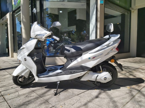 Imagen 16 de 20 de Moto Electrica Scooter Hawk De Sunra Ultima Unidad D