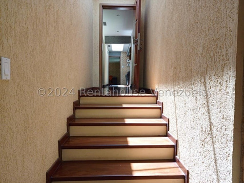 Casa En Venta En Oripoto Aire Central 4500 Metros De Terreno Angela Tochon