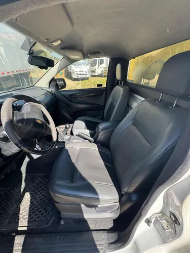 Chevrolet Luv Dimax 2015 4x2 Disel Furgón Dmax