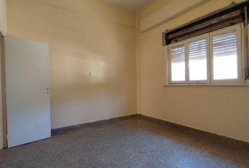 Casa 2 Ambientes. | Vicente Lopez 4465