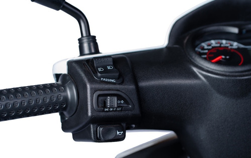 Imagen 9 de 25 de Aprilia Sr 160 Scooter No Vespa No Pcx 12 Cuotas Sin Interes