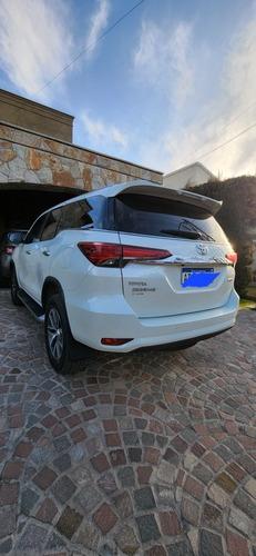 Imagen 16 de 17 de Toyota Sw4 2019 2.8 Srx 177cv 4x4 7as At