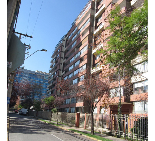 Impecable, Rosario Norte-alonso De Córdova, Metro Manquehue