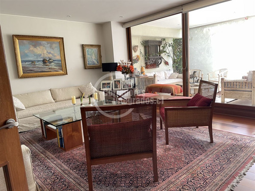 Departamento En Venta De 4 Dorm. En Las Condes, Jardín,