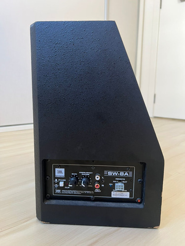 Caixa De Som Subwoofer (grave) Jbl Sw-8a Usada