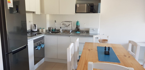 Arriendo Cómodo Depto. 2 Dorm/ Papudo Laguna- 5 Personas